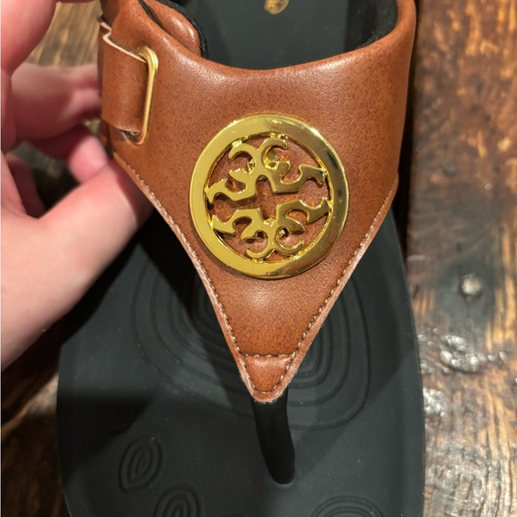 NWOT Brown Aerothotic Othila Sandals - Picture 3 of 8